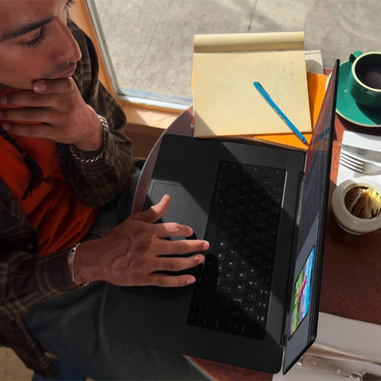 MAC PRO (M3) 14” 1TB 16GB RAM003